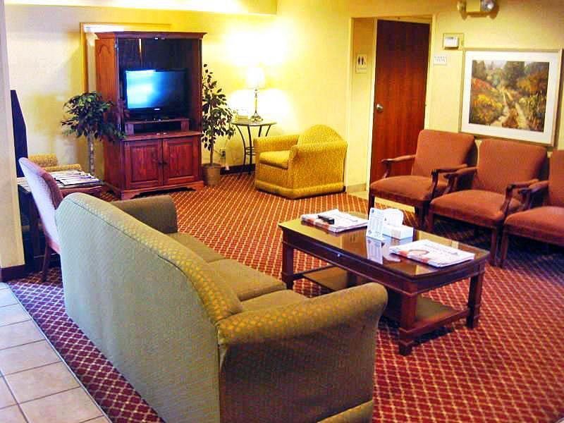 Econo Lodge Inn & Suites Johnson City Exterior foto